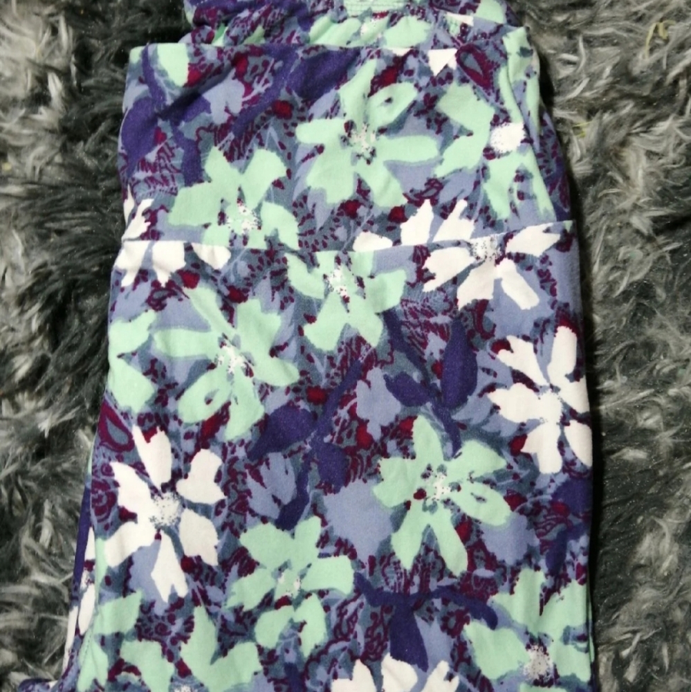 New OS lularoe leggings
